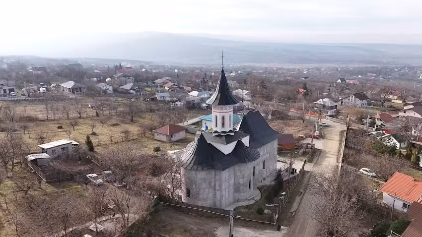 Biserica Acoperăm&acirc;ntul Maicii Domnului