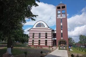Biserica Acoperăm&acirc;ntul Maicii Domnului