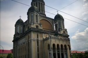 Biserica Adormirea Maicii Domnului