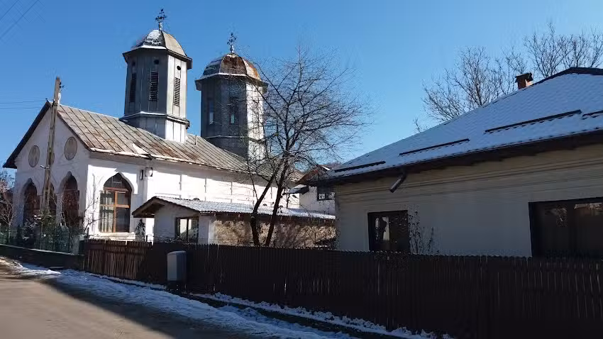 Biserica Adormirea Maicii Domnului