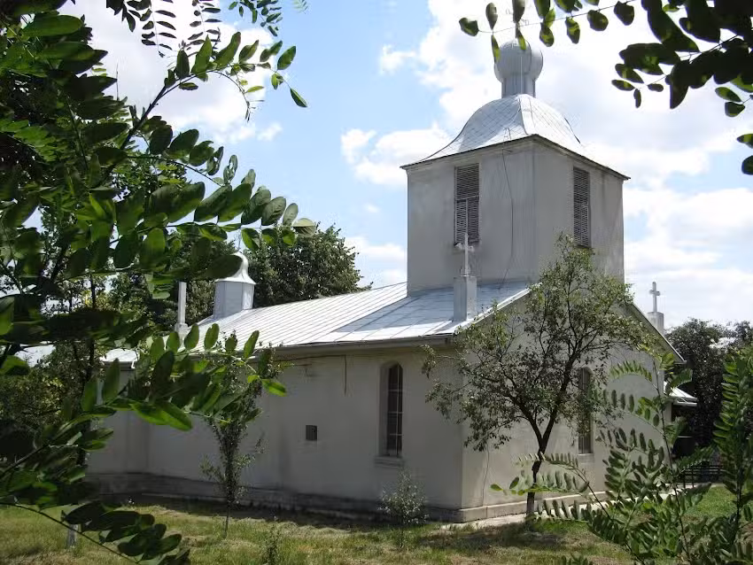 Biserica Adormirea Maicii Domnului