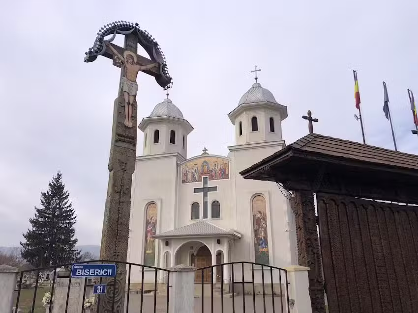 Biserica Adormirea Maicii Domnului