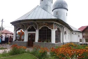 Biserica Adormirea Maicii Domnului