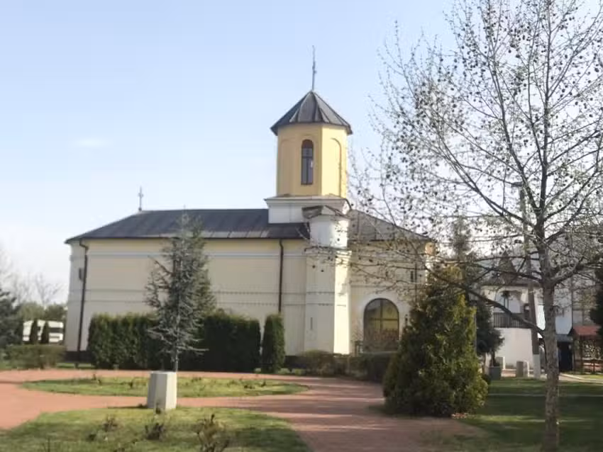 Biserica Adormirea Maicii Domnului