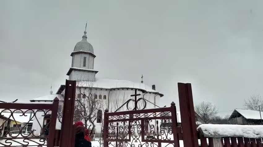 Biserica &bdquo;Adormirea Maicii Domnului&rdquo;