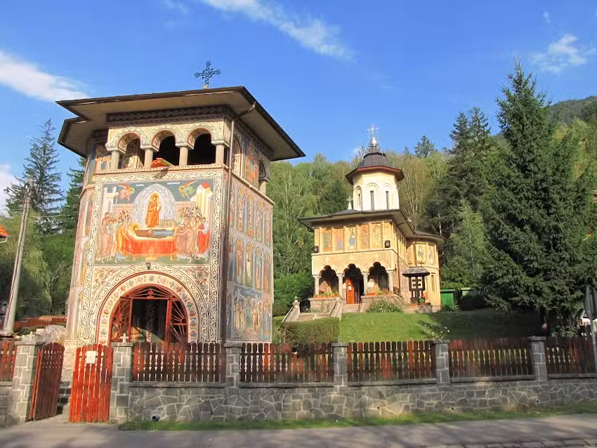 Biserica Adormirea Maicii Domnului