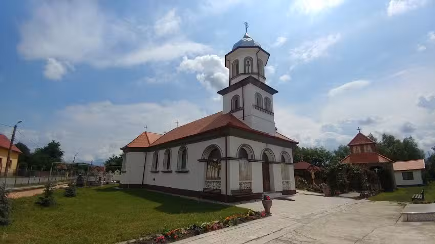 Biserica Adormirea Maicii Domnului