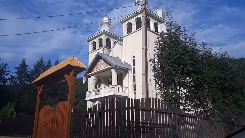 Biserica Adormirea Maicii Domnului