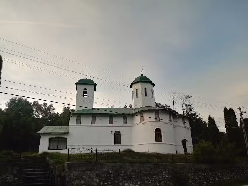 Biserica Adormirea Maicii Domnului