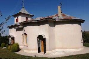 Biserica Adormirea Maicii Domnului