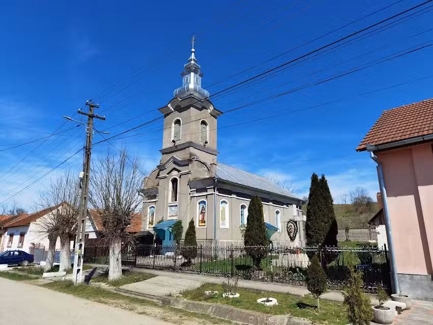 Biserica Adormirea Maicii Domnului