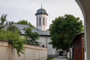 Biserica Adormirea Maicii Domnului