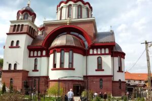 Biserica Adormirea Maicii Domnului Cornești