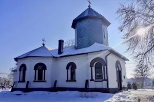 Biserica Adormirea Maicii Domnului Dragalina