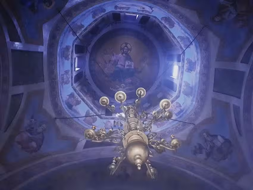 Biserica &bdquo;Adormirea Maicii Domnului&rdquo;, G&acirc;ltofani