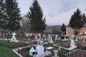 Biserica Adormirea Maicii Domnului &ndash; Parohia B&acirc;rjoveni II