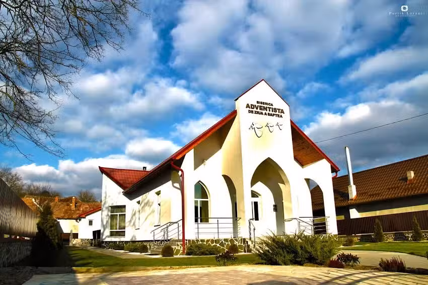 Biserica Adventista Cristelec
