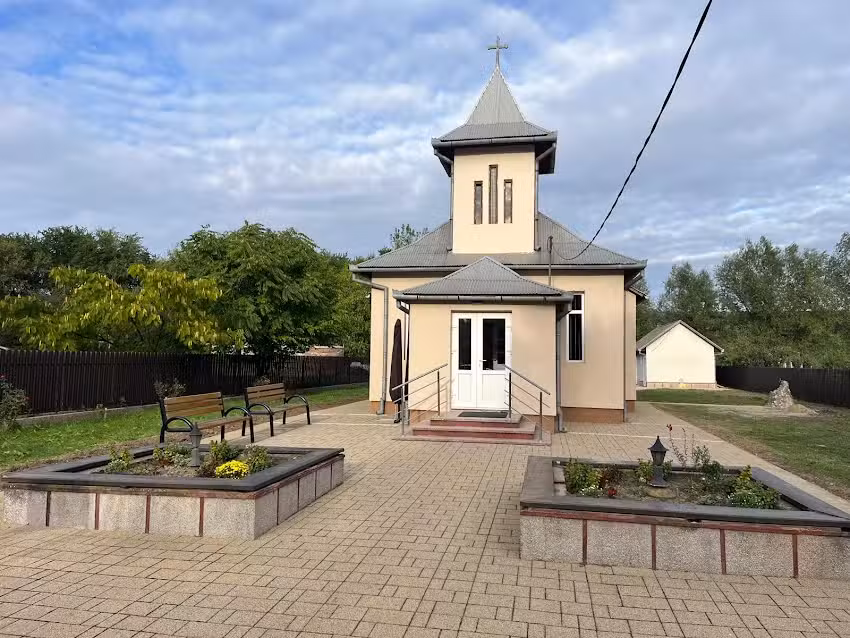 Biserica Adventistă de Ziua a Șaptea S&acirc;nandrei