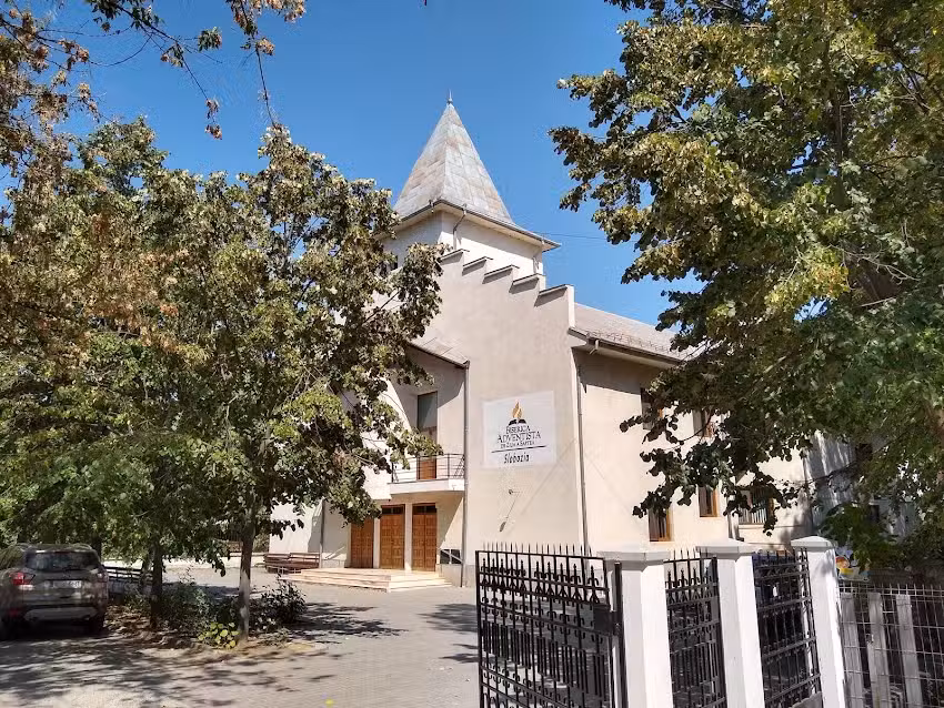 Biserica Adventistă Slobozia