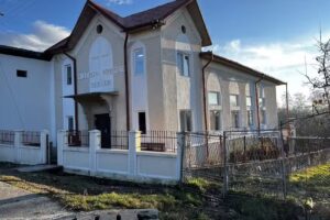 Biserica Adventistă Vaideeni 1