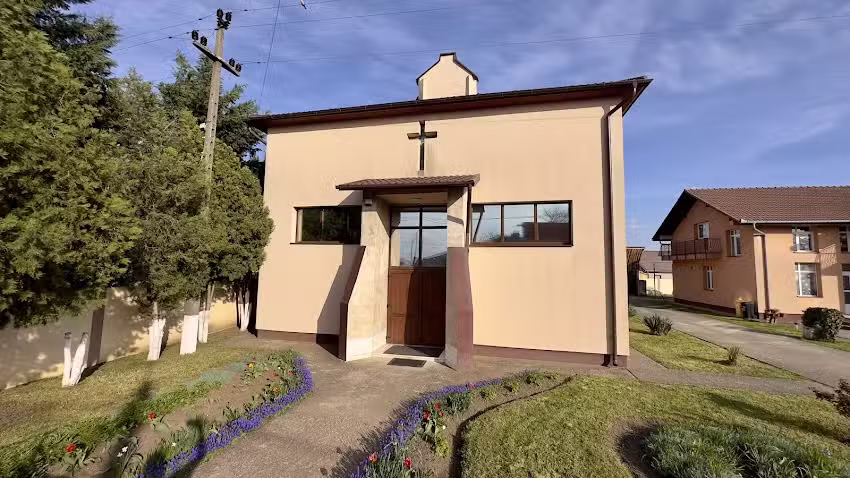 Biserica Alfa Giarmata