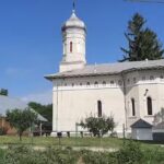 Biserica Brosteni