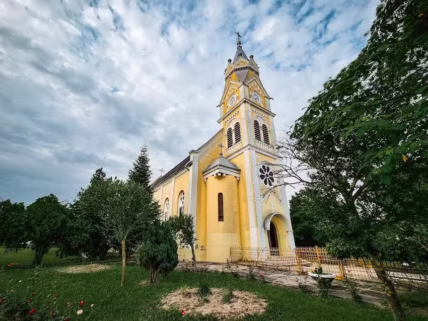 Biserica Catolică Sf.Iosif