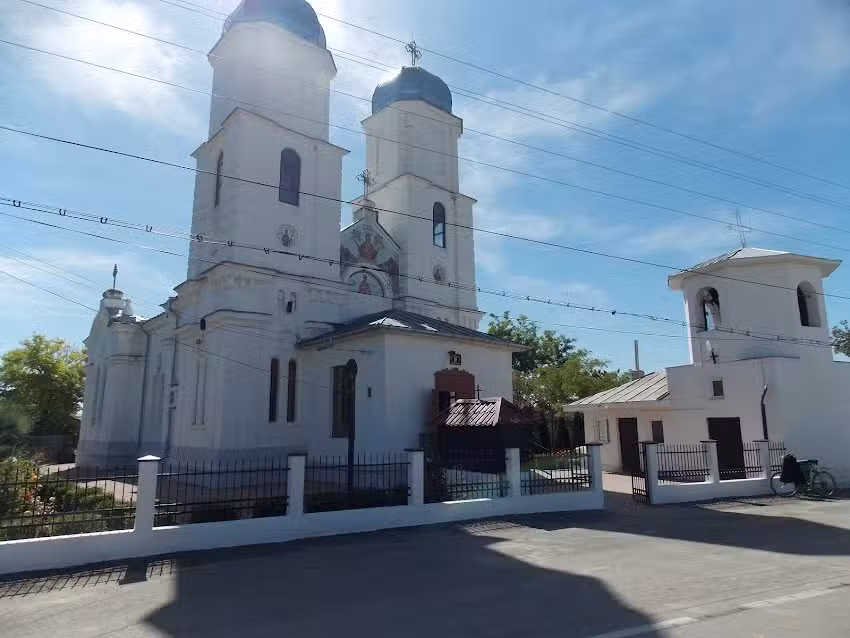 Biserica Crestin Ortodoxa Sf. Ier. Nicolae