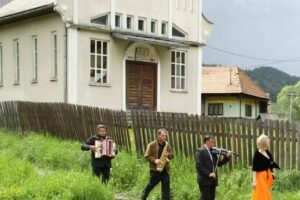 Biserica Creștină Baptistă Ciobotani