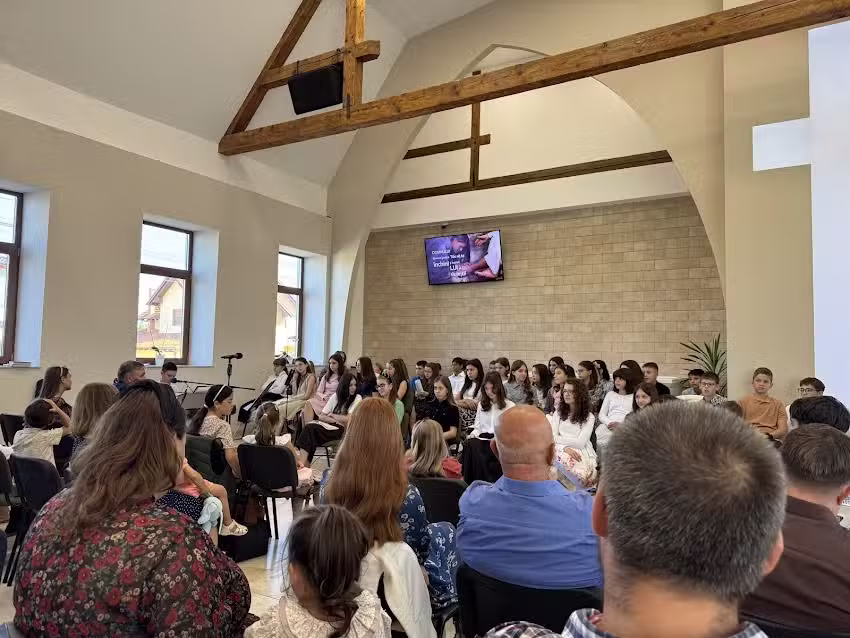 Biserica Creștină Baptistă &bdquo;Sf&acirc;nta Treime&rdquo;