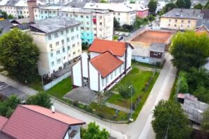 Biserica Crestina Baptista &bdquo;Sfanta Treime&rdquo; Bicaz