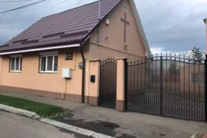 Biserica Crestinâ Baptistâ Surzi Decapole