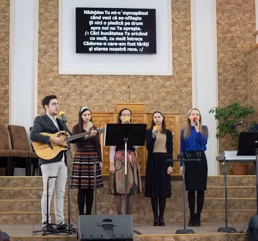 Biserica Creştină Penticostală Sf&acirc;nta Treime