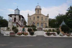 Biserica cu hramul ,,Sf. Arhangheli Mihail şi Gavriil&rdquo;