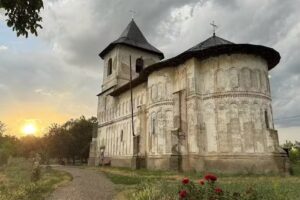 Biserica Cuvioasa Paraschiva