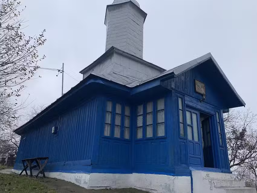 Biserica de lemn &bdquo;Adormirea Maicii Domnului&rdquo;