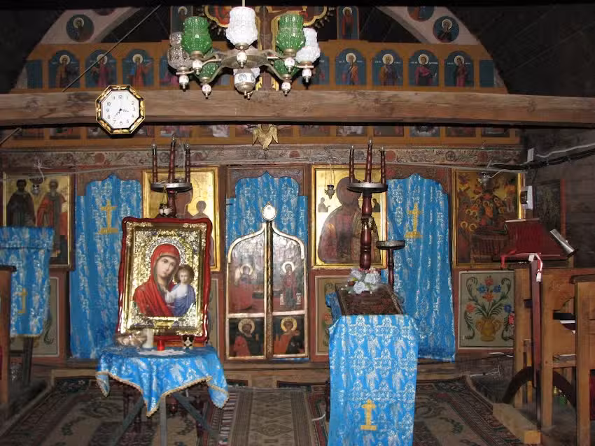 Biserica de lemn &bdquo;Adormirea Maicii Domnului&rdquo;