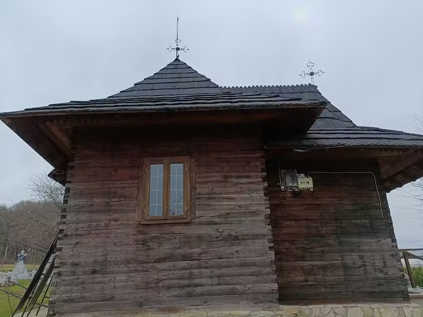 Biserica de lemn Bogza