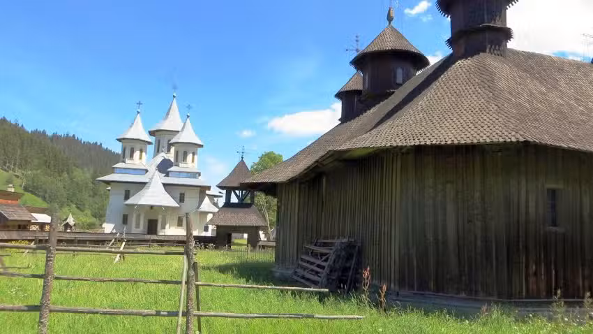 Biserica de lemn din Colacu