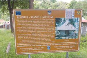 Biserica de lemn din Costești