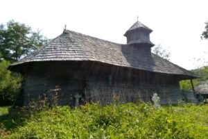 Biserica de lemn din Ioanicești-Găbrieni