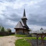 Biserica de lemn Nașterea Maicii Domnului