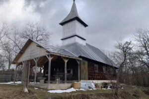 Biserica de lemn Pogor&acirc;rea Sf&acirc;ntului Duh Bunila
