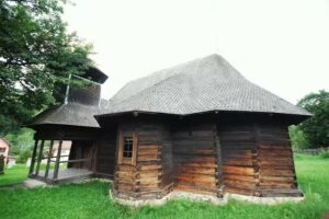 Biserica de lemn Sf. Arh. Mihail și Gavriil