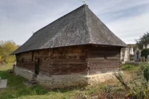Biserica de Lemn Sf&acirc;ntul Ioan Evanghelistul