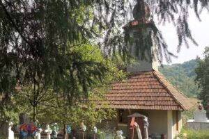 Biserica de lemn „Sfântul Mare Mucenic Gheorghe”