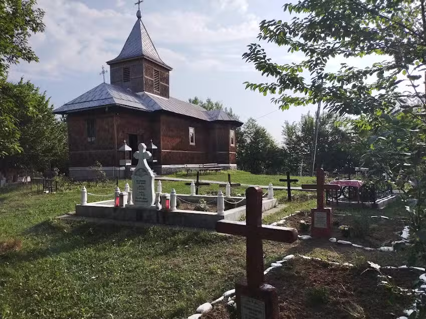 Biserica de lemn &bdquo;Sf&acirc;ntul Nicolae&rdquo;