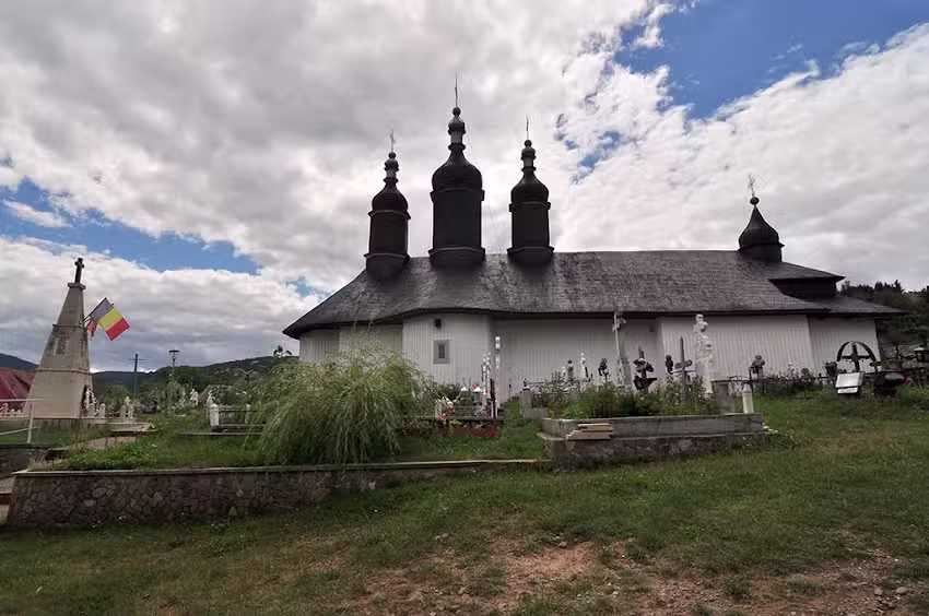 Biserica de Lemn Sf&acirc;ntul Nicolae