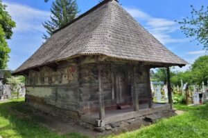 Biserica de Lemn Urși