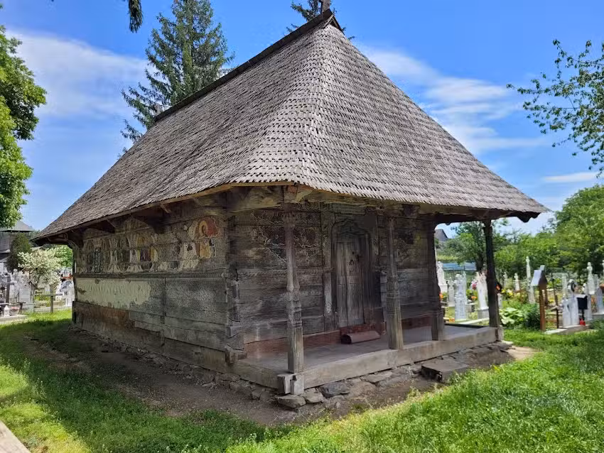 Biserica de Lemn Urși
